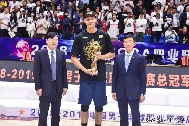 能够直面自 能够直面自