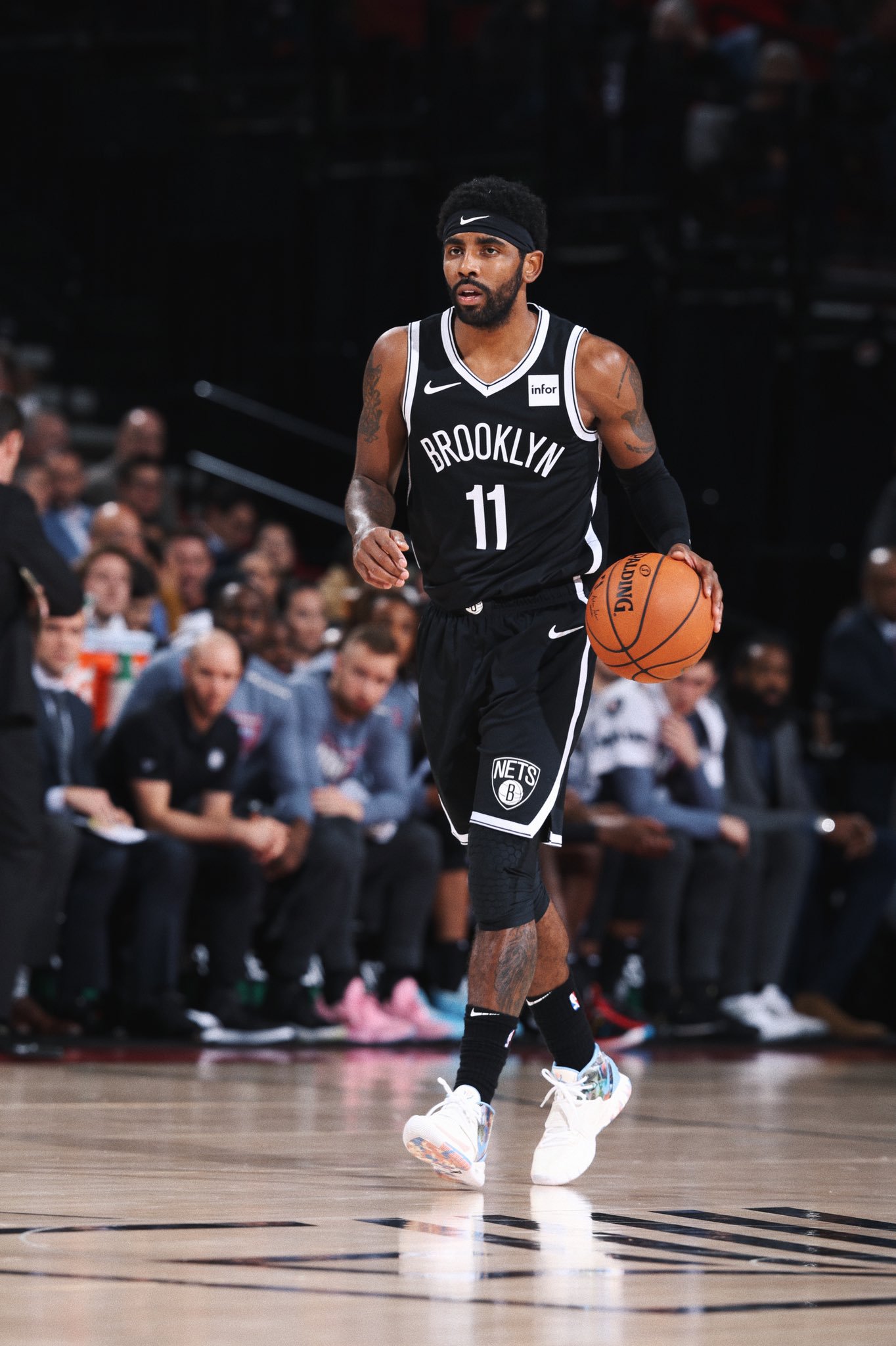 但其背后释 但其背后释